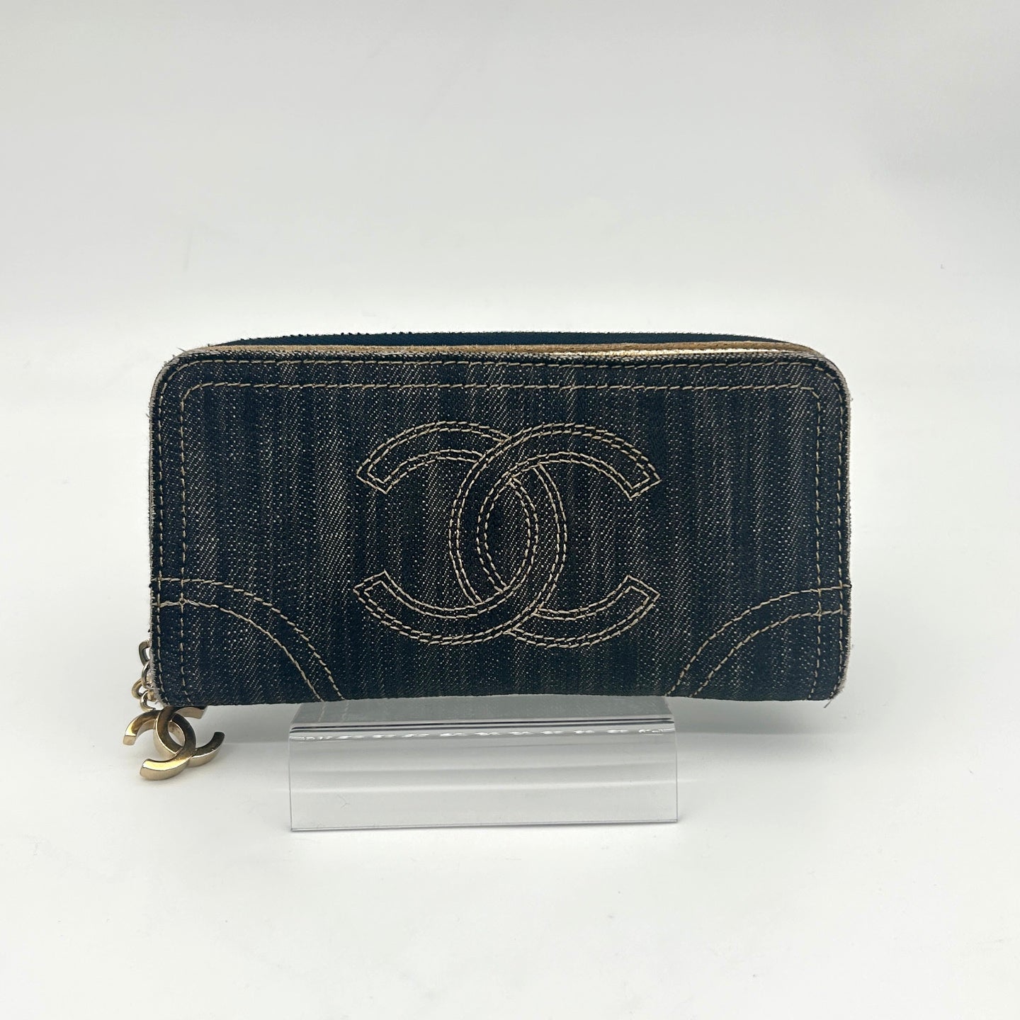 Chanel CC Logo Denim Zip Around Long Wallet Gold Charm [Used]