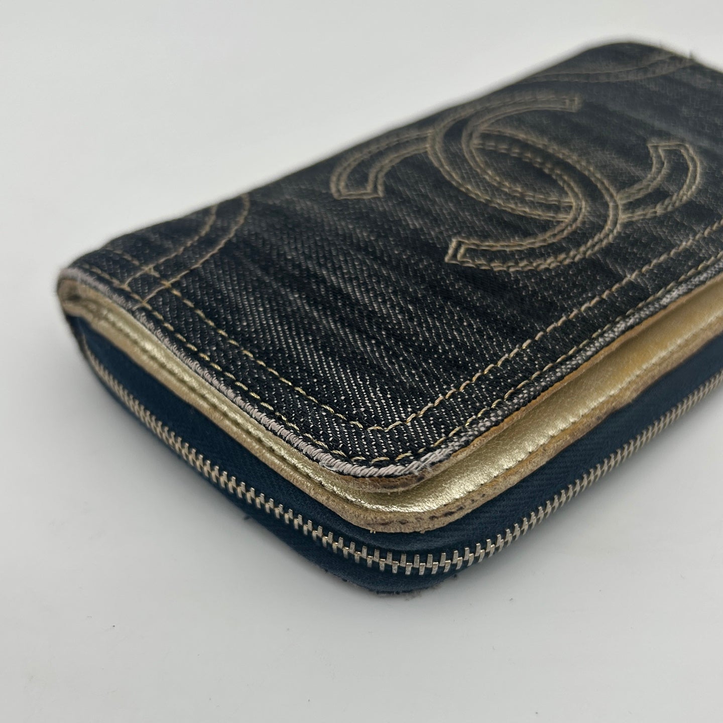 Chanel CC Logo Denim Zip Around Long Wallet Gold Charm [Used]