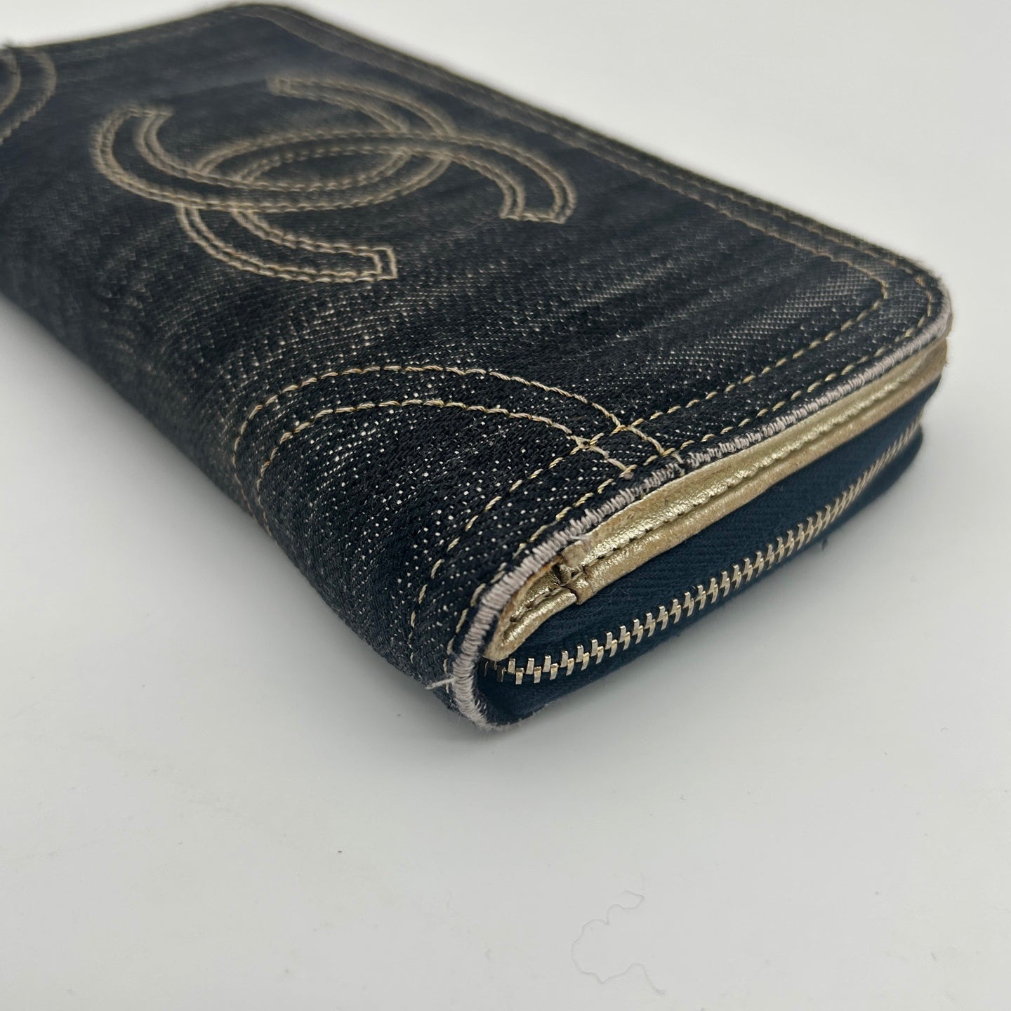 Chanel CC Logo Denim Zip Around Long Wallet Gold Charm [Used]