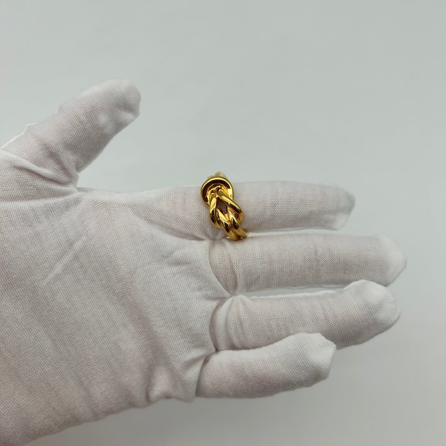 Hermès Vintage Gold Twisted Scarf Ring [Used]