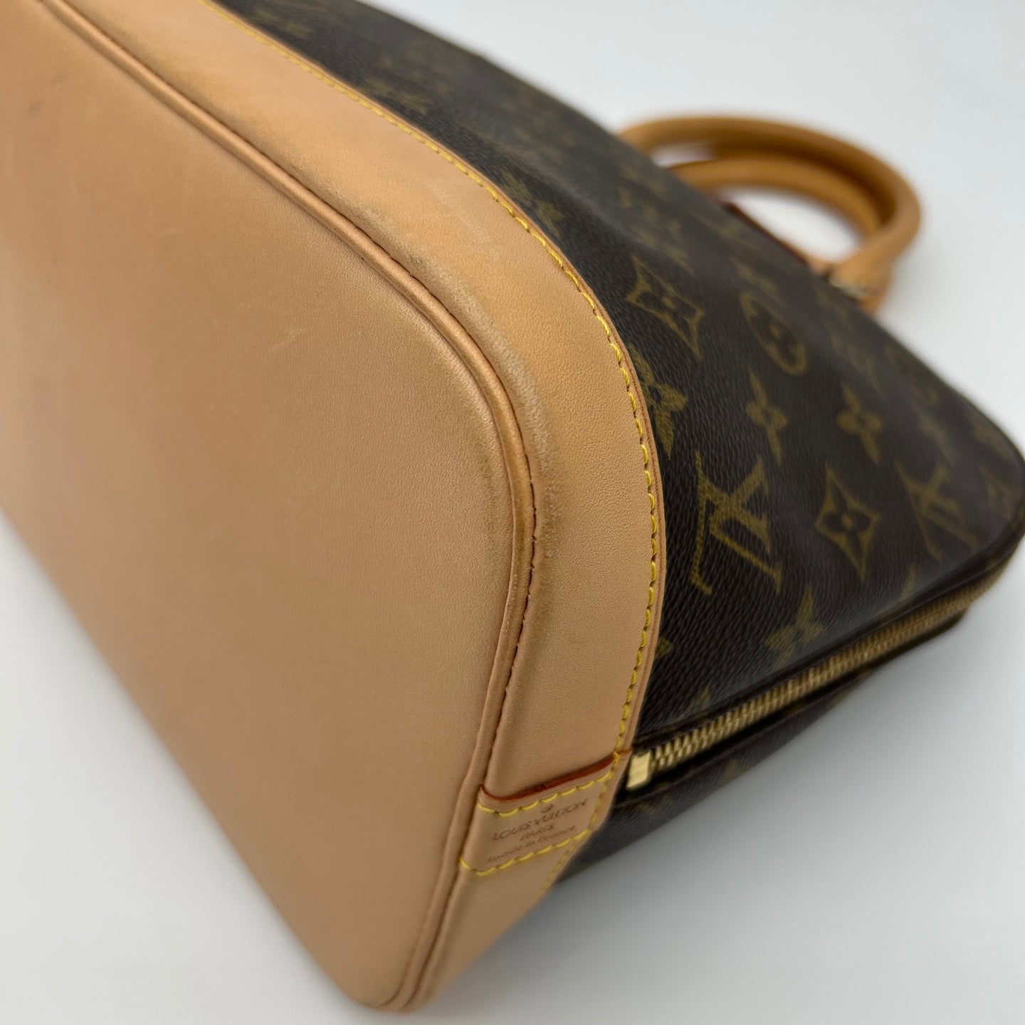 Louis Vuitton Monogram Alma PM Handbag [Used]