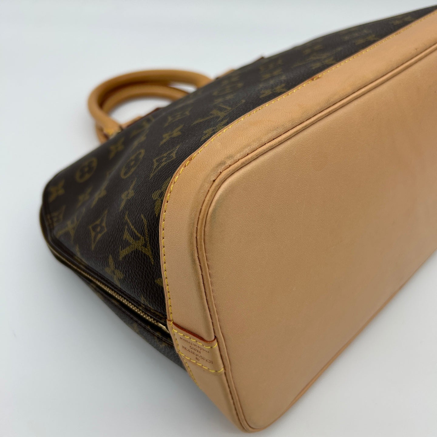 Louis Vuitton Monogram Alma PM Handbag [Used]
