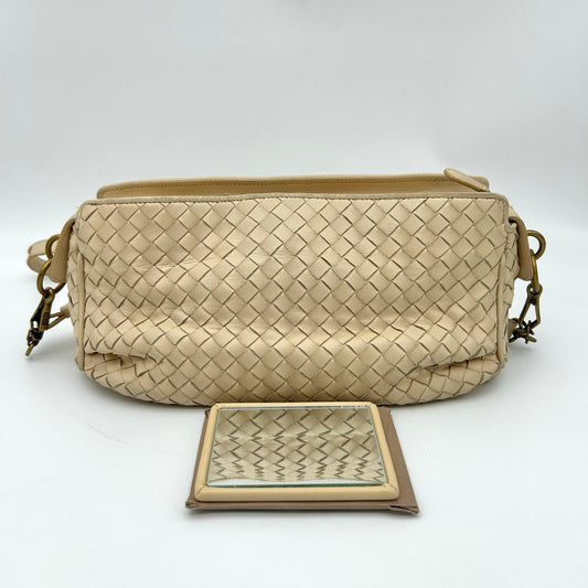 Bottega Veneta Beige Intrecciato Leather Shoulder Bag [Used]