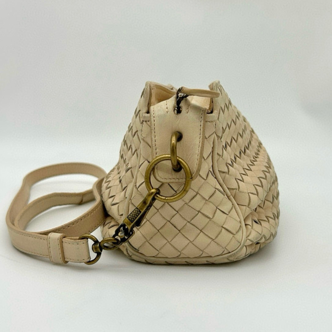 Bottega Veneta Beige Intrecciato Leather Shoulder Bag [Used]