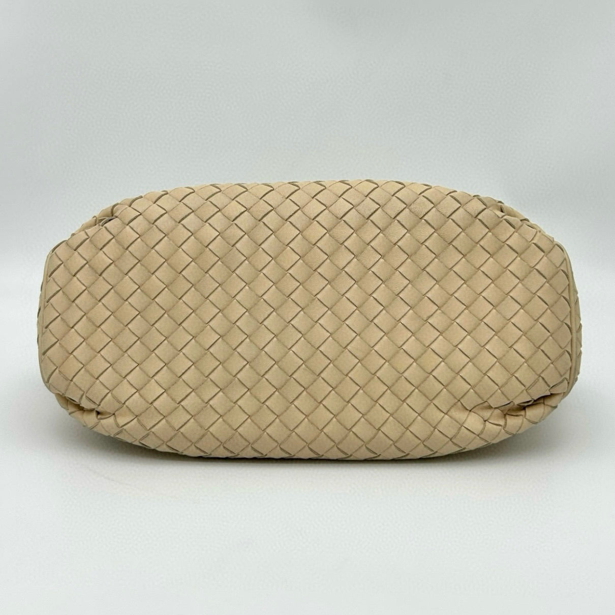 Bottega Veneta Beige Intrecciato Leather Shoulder Bag [Used]