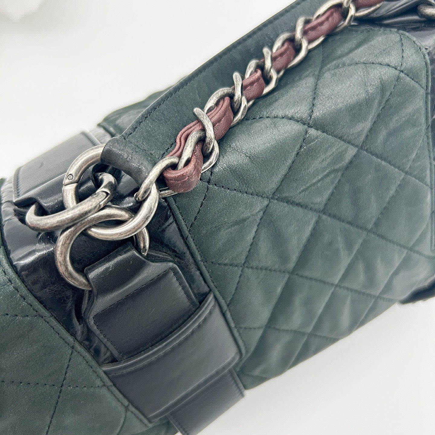 Chanel 2-Way Pearlescent Green Calfskin Messenger Cambridge Bag with Dual Silver Buckles [Used]