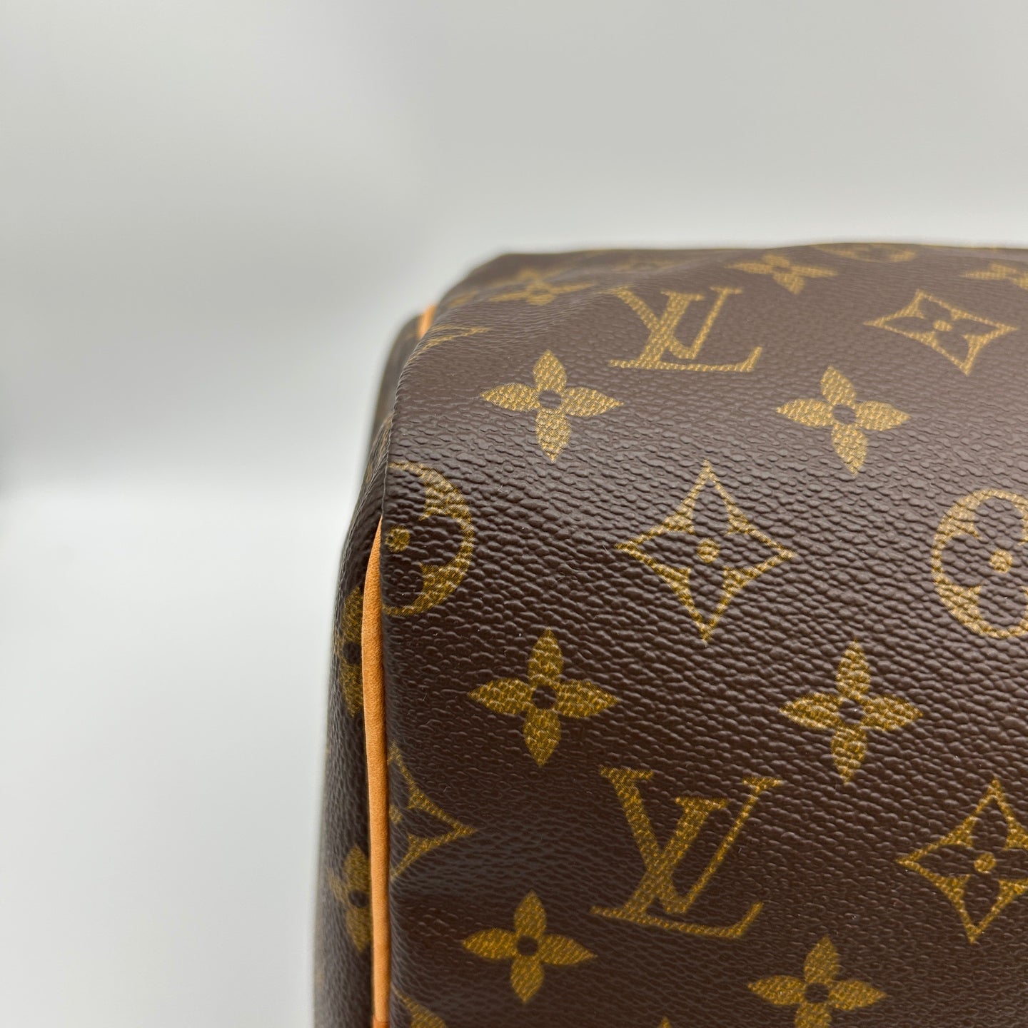 Louis Vuitton Monogram Speedy 40 Travel Bag [Used]
