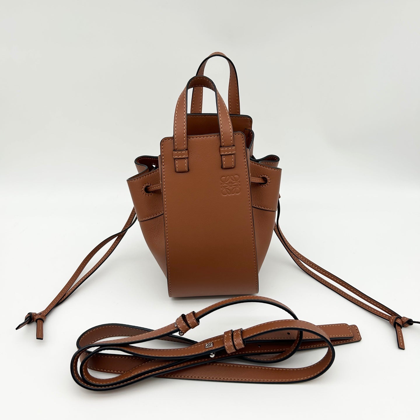 Loewe Hammock Mini Caramel Leather Shoulder Crossbody Bag [Used]