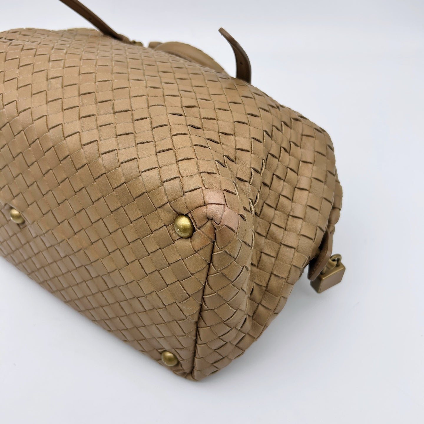 Bottega Veneta Beige Intrecciato Small Boston Top Handle Bag [Used]