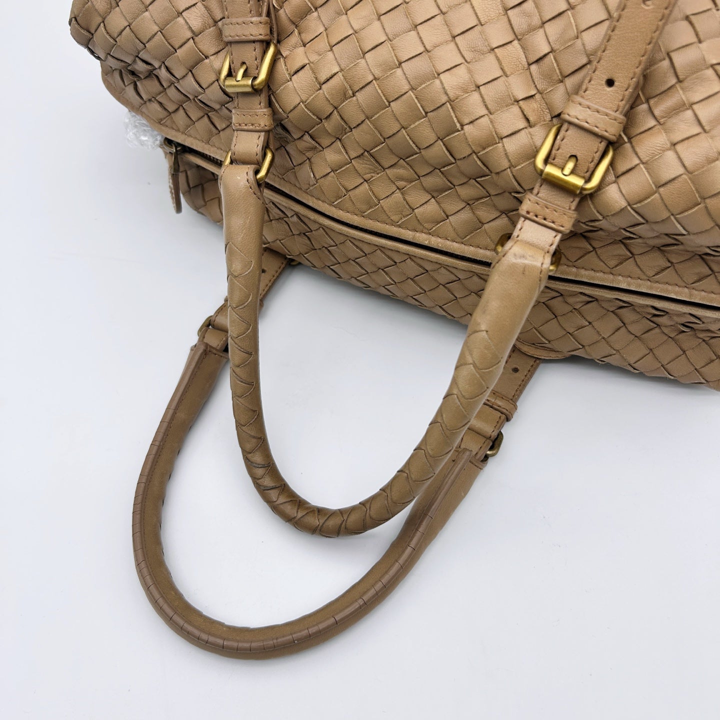 Bottega Veneta Beige Intrecciato Small Boston Top Handle Bag [Used]