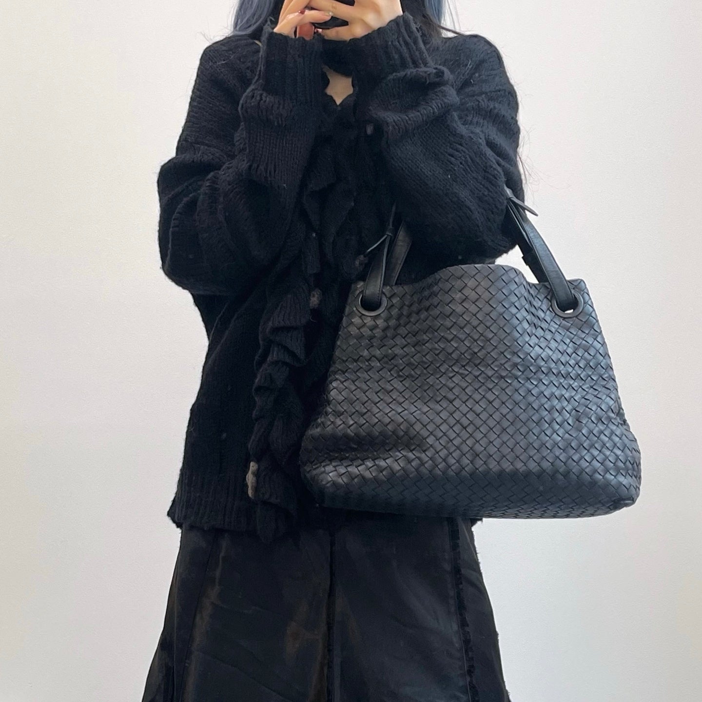 Bottega Veneta Black Intrecciato Leather Shoulder Bag [Used]