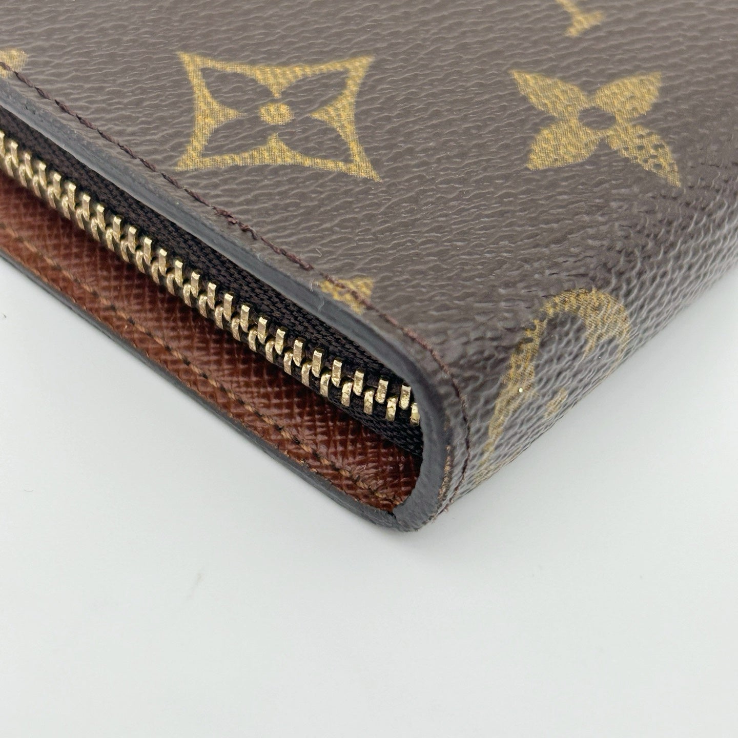 Louis Vuitton Monogram Zippy Long Wallet [Used]