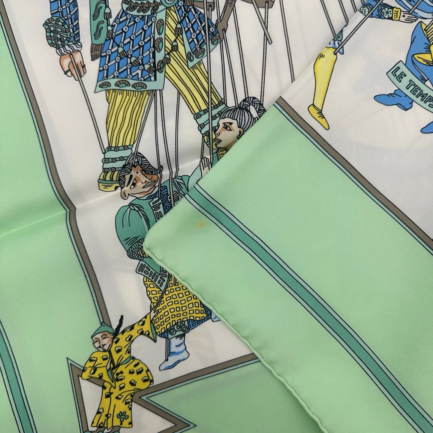 Hermès “Le Temps des Marionnettes” Silk Scarf 90 [Used]