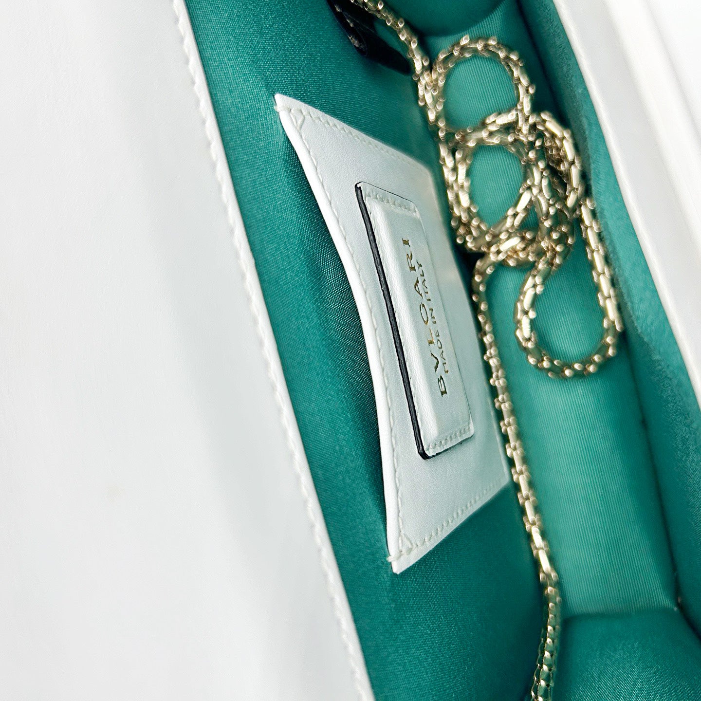 Bvlgari White Serpenti Forever Enamel Snakehead Flap Shoulder Bag [Used]