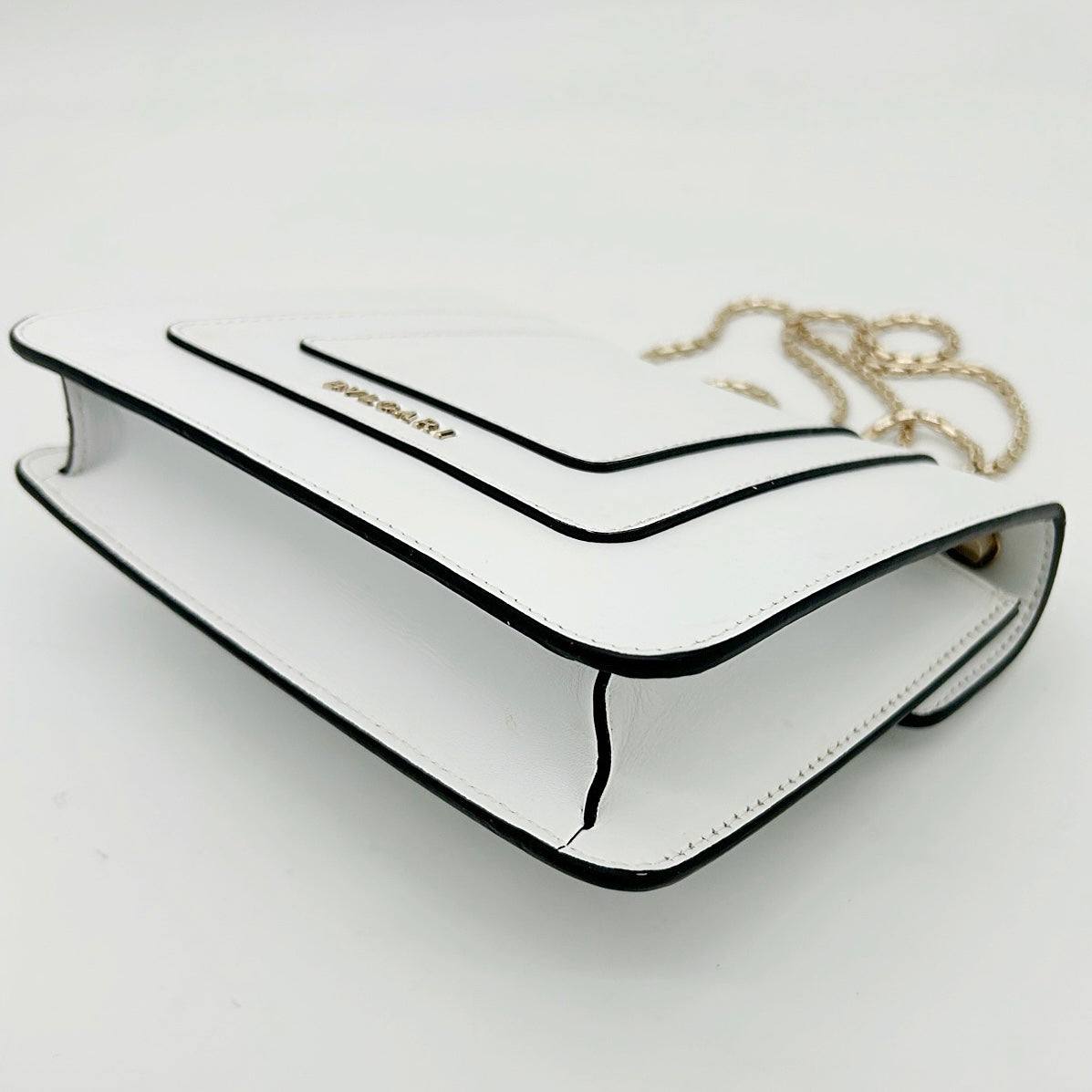 Bvlgari White Serpenti Forever Enamel Snakehead Flap Shoulder Bag [Used]
