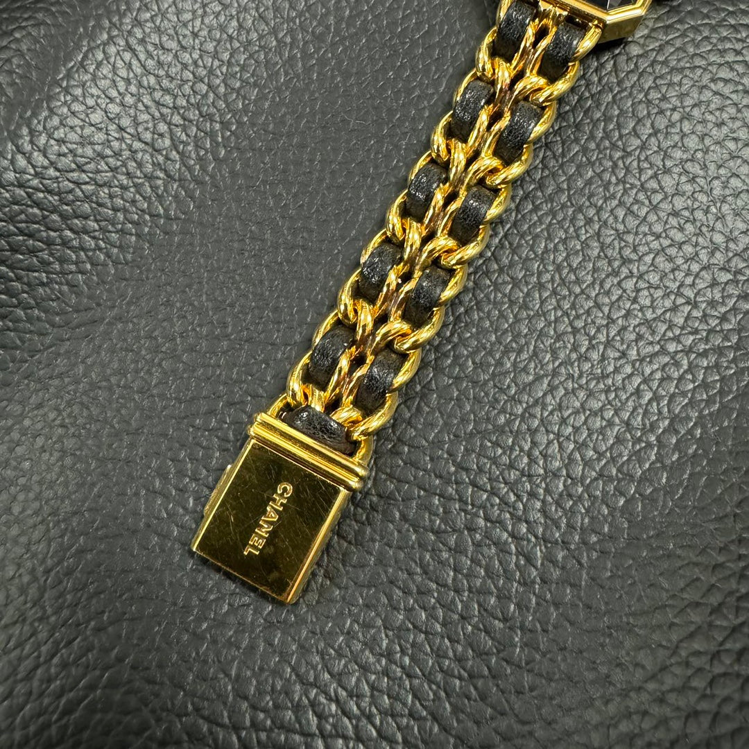 Chanel Première Black Dial Gold Chain Watch M Size [Used]