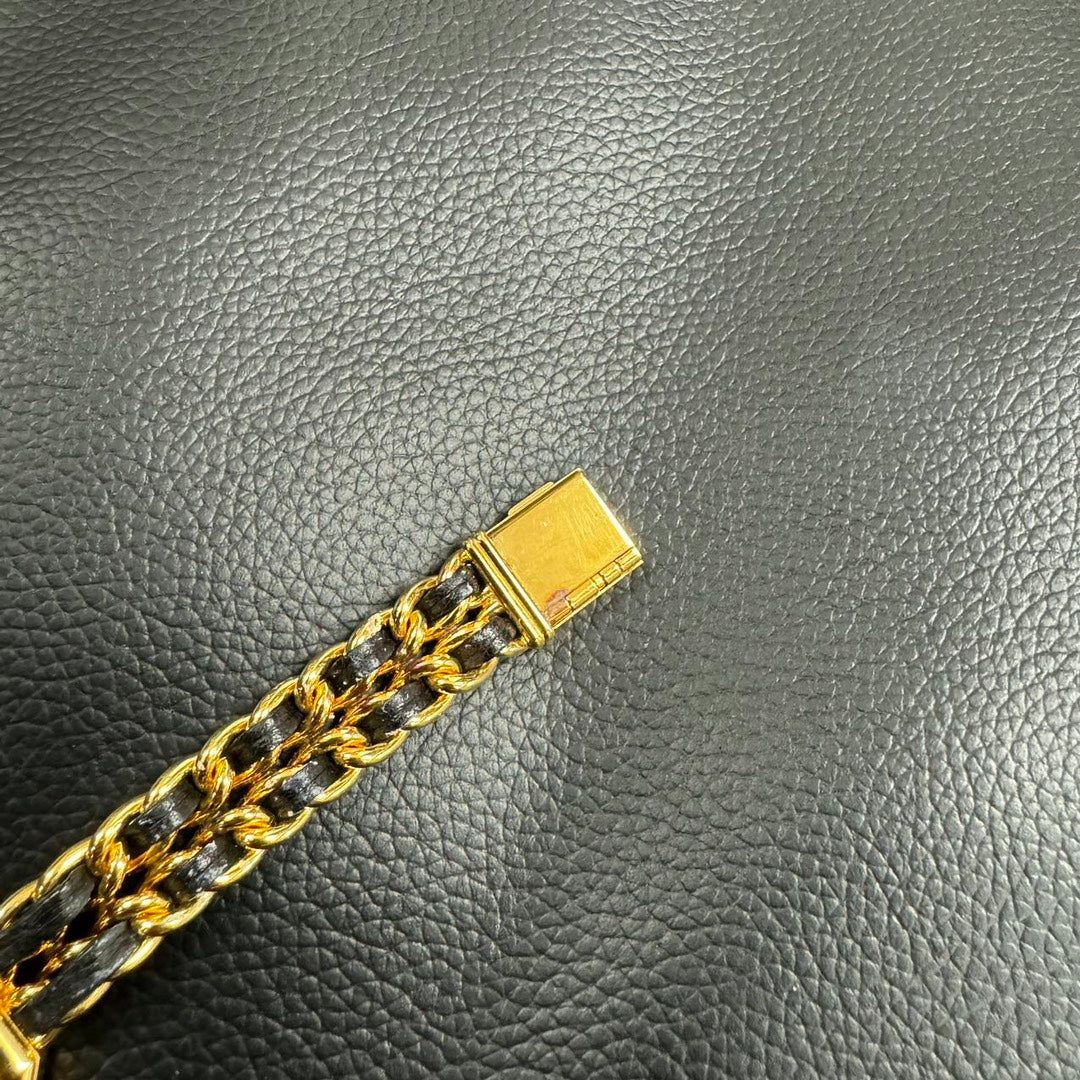 Chanel Première Black Dial Gold Chain Watch M Size [Used]