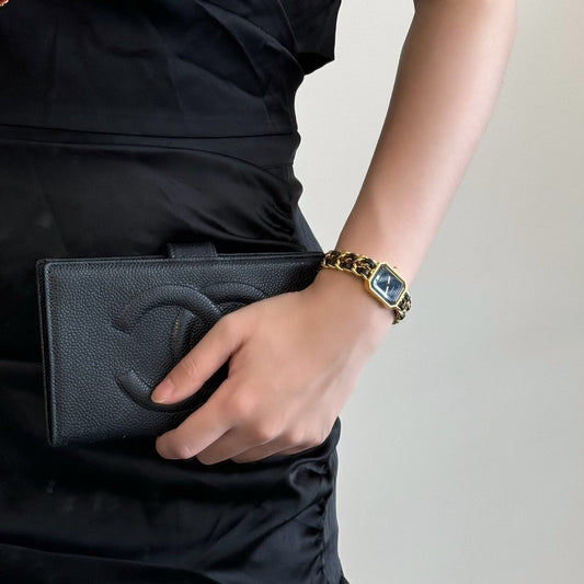 Chanel Première Black Dial Gold Chain Watch M Size [Used]