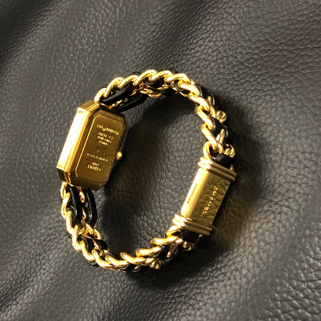 Chanel Première Black Dial Gold Chain Watch M Size [Used]
