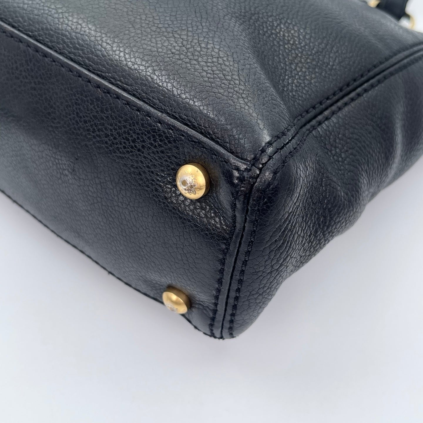 Chanel CC Logo Black Leather Chain Tote Bag Gold Hardware [Used]