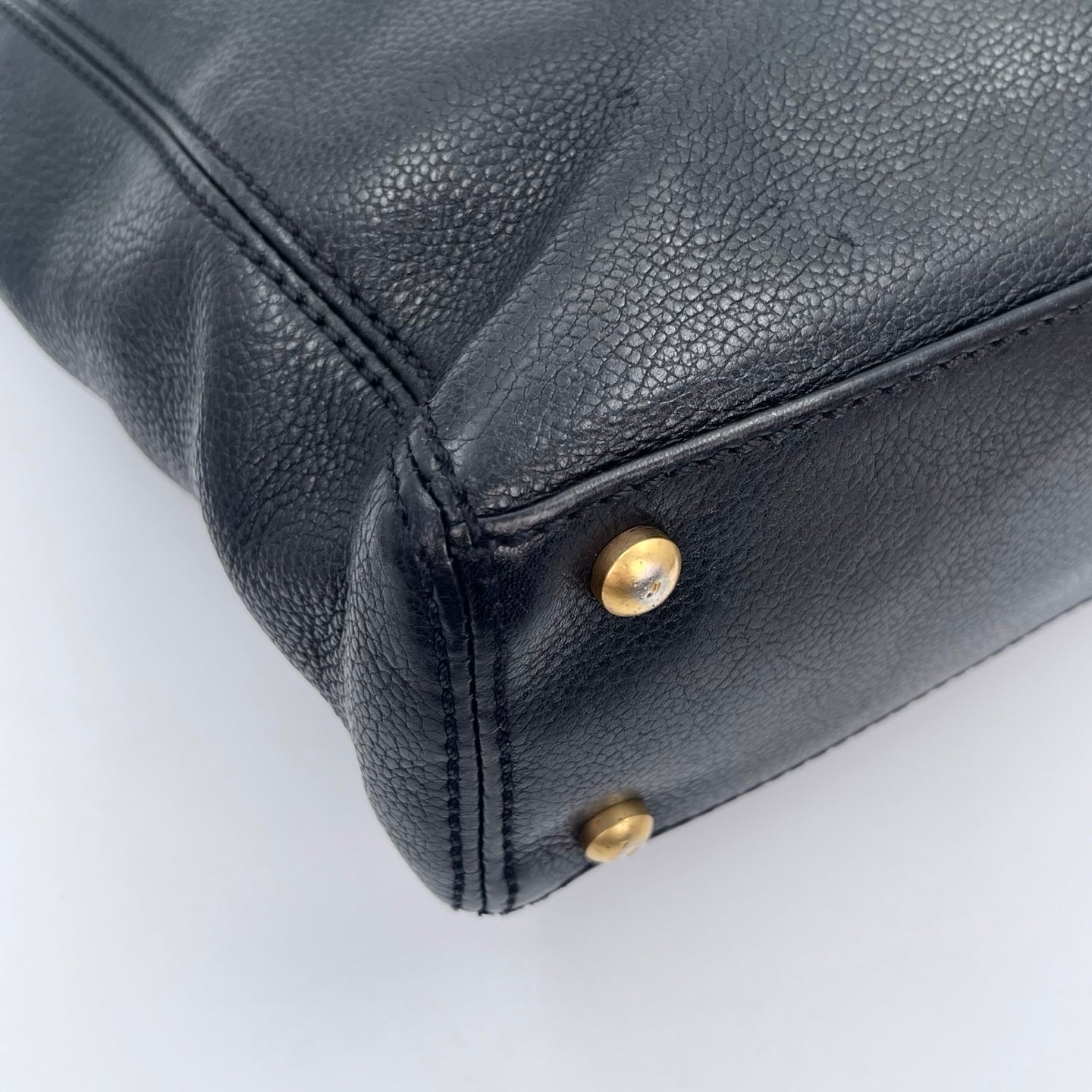 Chanel CC Logo Black Leather Chain Tote Bag Gold Hardware [Used]