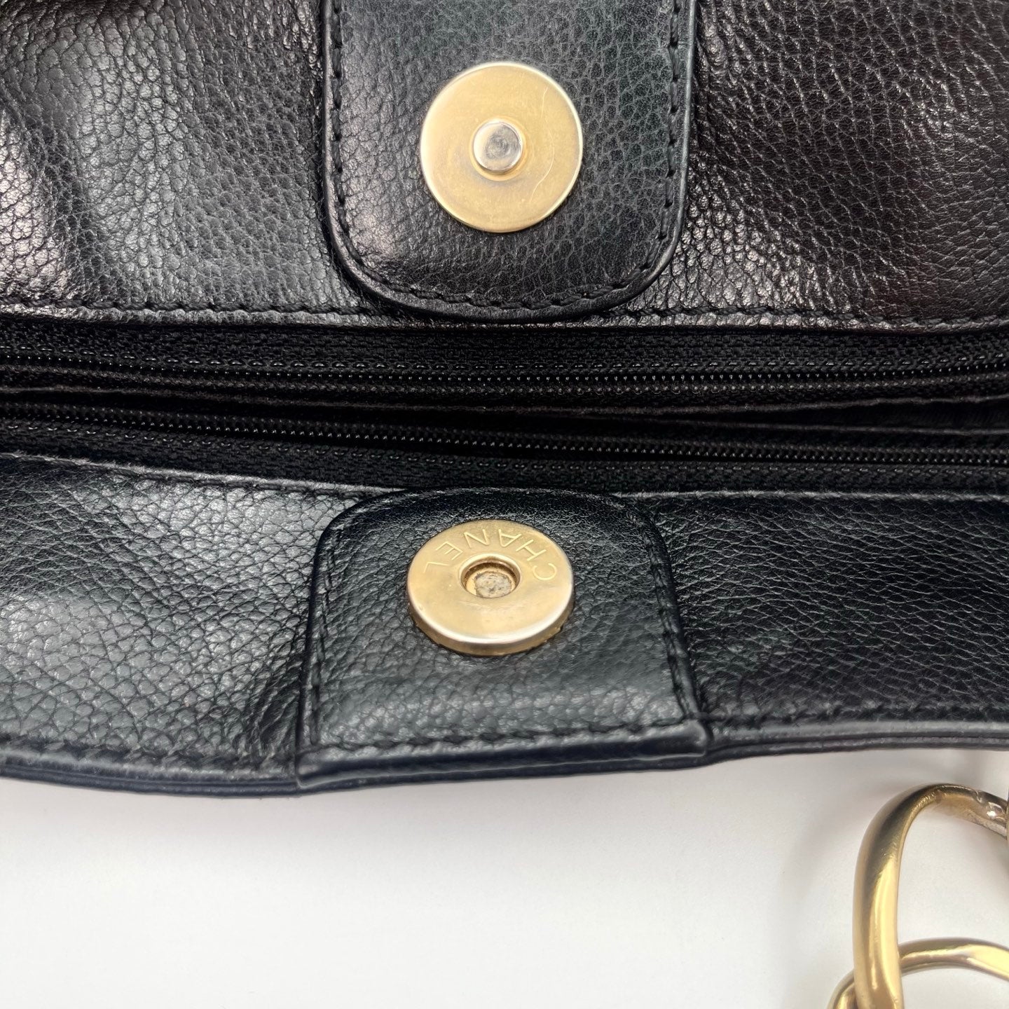 Chanel CC Logo Black Leather Chain Tote Bag Gold Hardware [Used]