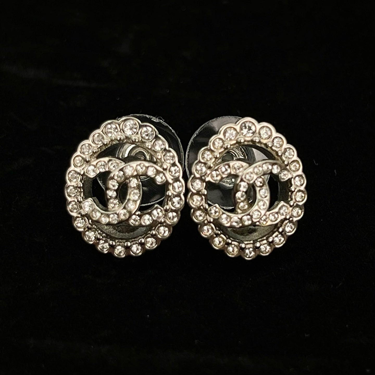 Chanel CC Silver Rhinestone Openwork Oval Stud Earrings [Used]