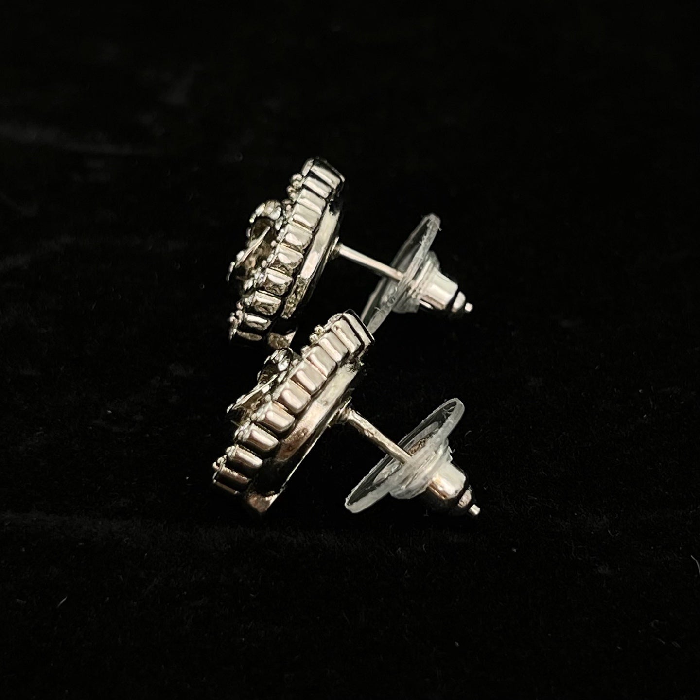 Chanel CC Silver Rhinestone Openwork Oval Stud Earrings [Used]