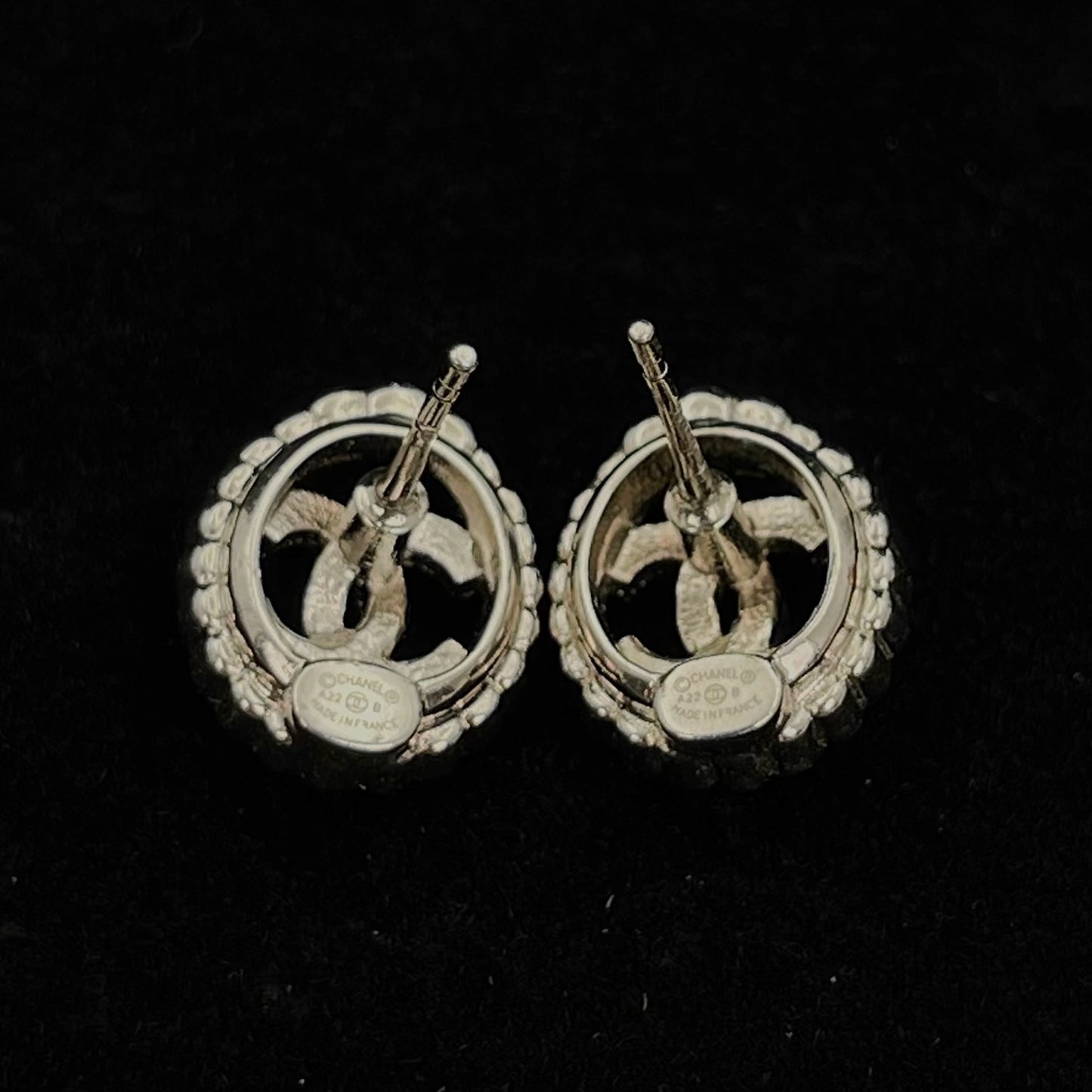 Chanel CC Silver Rhinestone Openwork Oval Stud Earrings [Used]