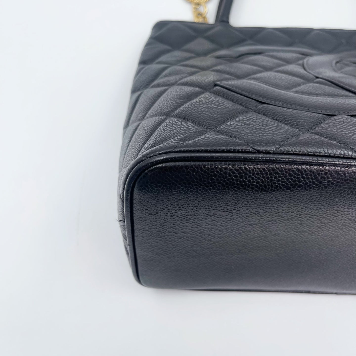 Chanel CC Black Caviar Leather “Hilton” Tote Bag Gold-Tone  [Used]