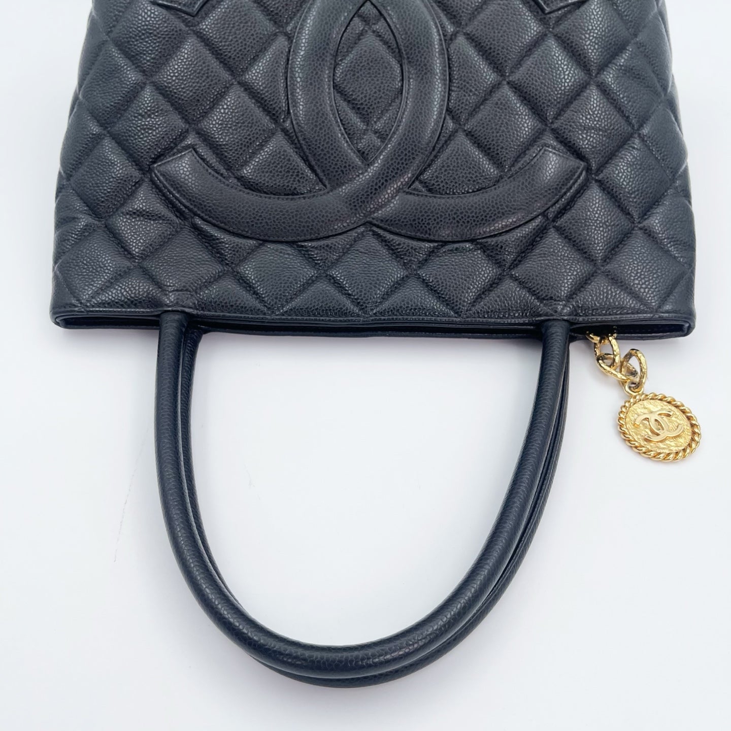 Chanel CC Black Caviar Leather “Hilton” Tote Bag Gold-Tone  [Used]