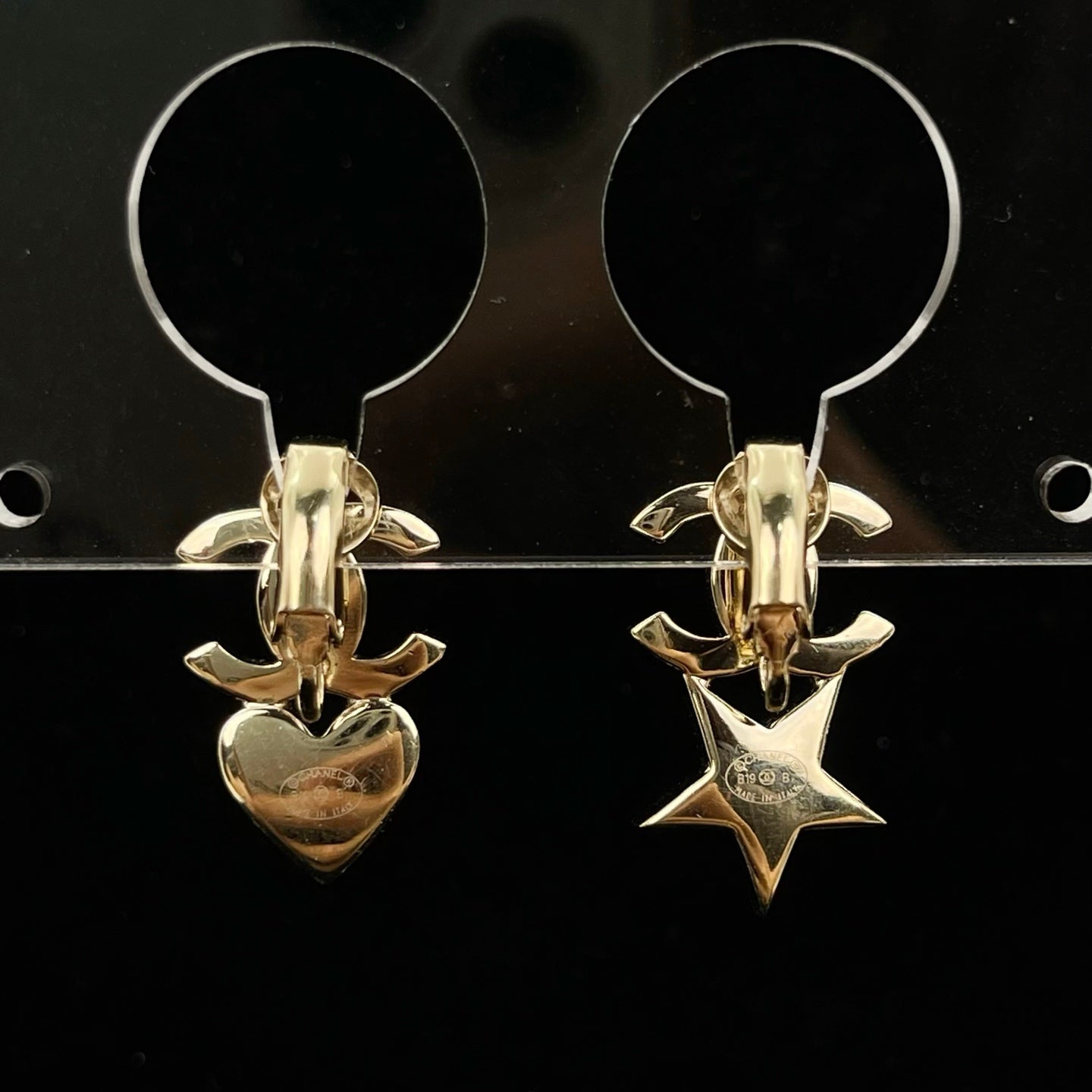 Chanel CC Gold Heart Star Pearl Crystal Clip-On Earrings B19B [Used]