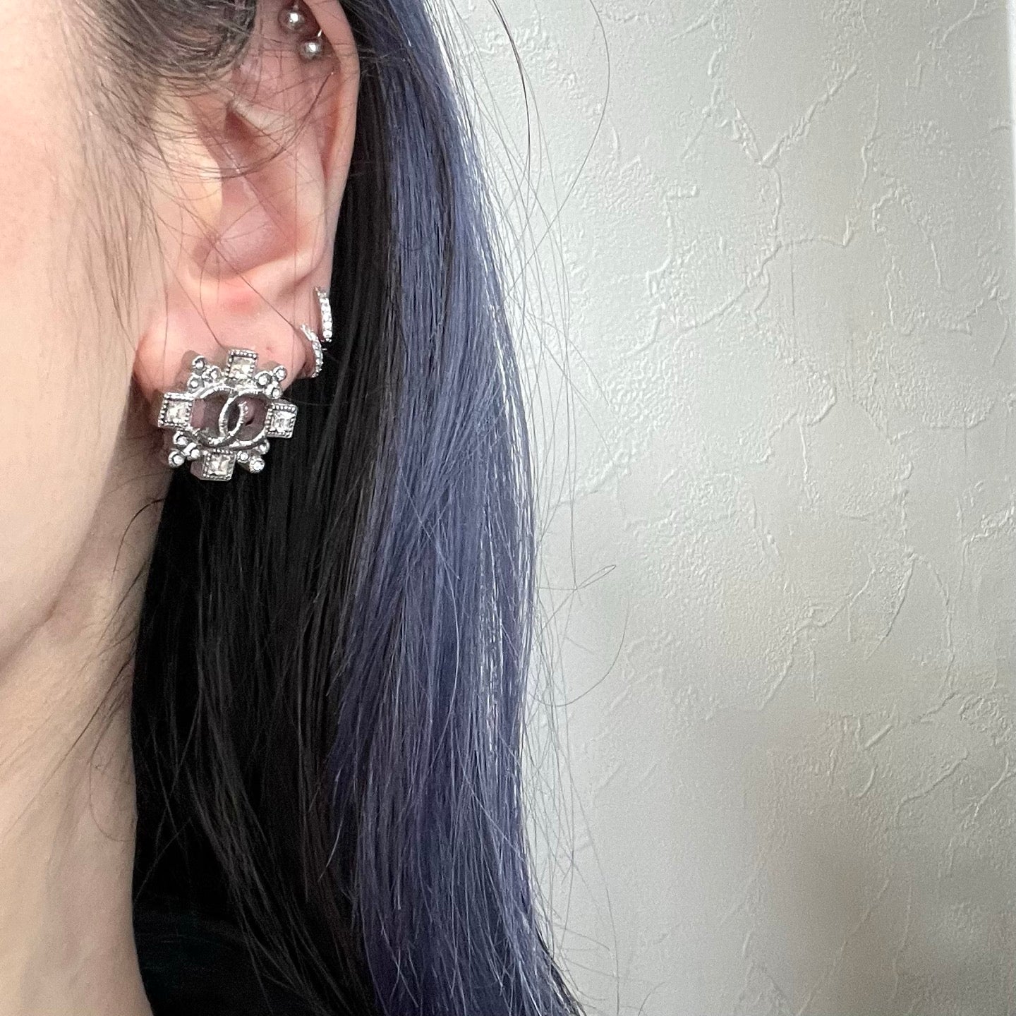 Chanel CC Silver Crystal Stud Earrings B16V [Used]
