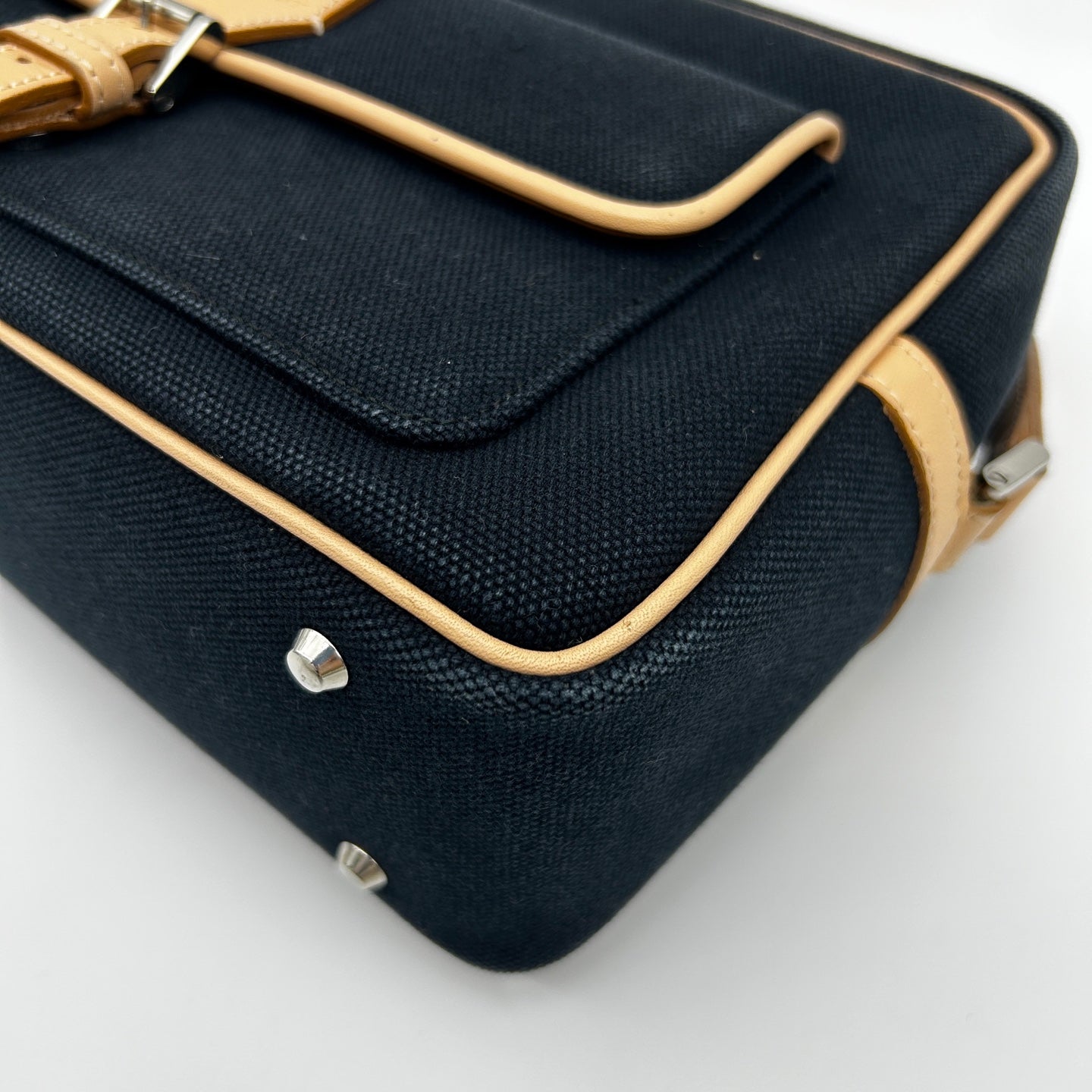 Burberry Black Beige Canvas Leather Camera Bag [Used]