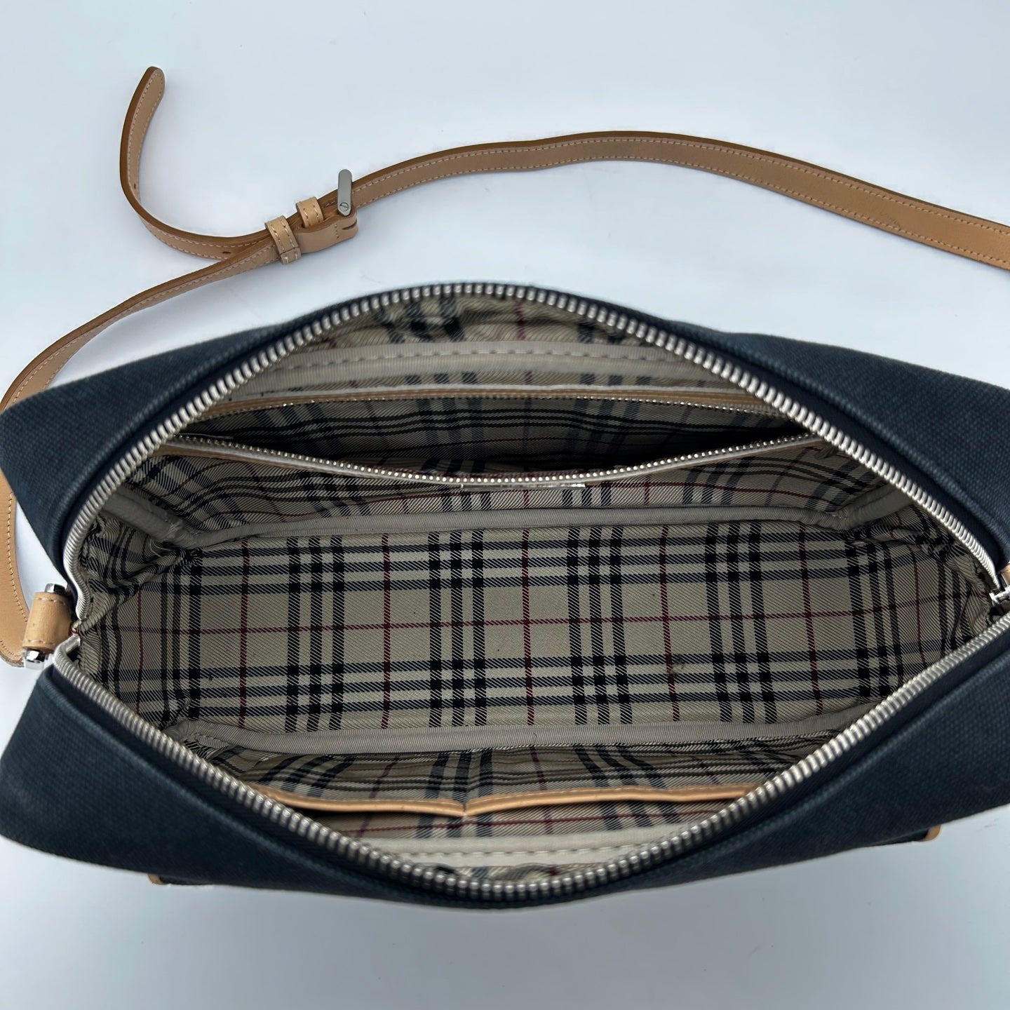 Burberry Black Beige Canvas Leather Camera Bag [Used]