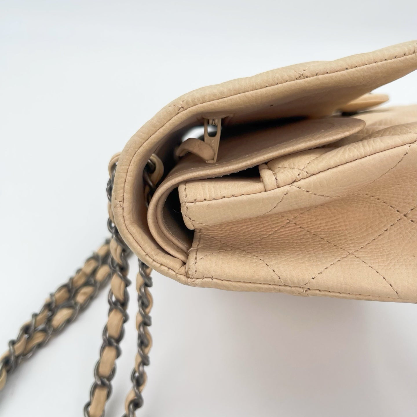 Chanel Classic Flap 25 Nude Aged Leather Silver Hardware [Used]
