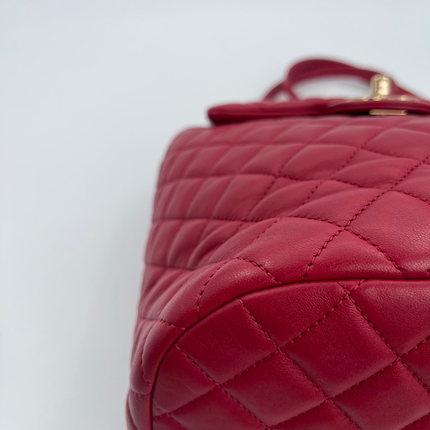 Chanel Red Caviar Leather Chain backpack Bag Silver Hardware [Used]