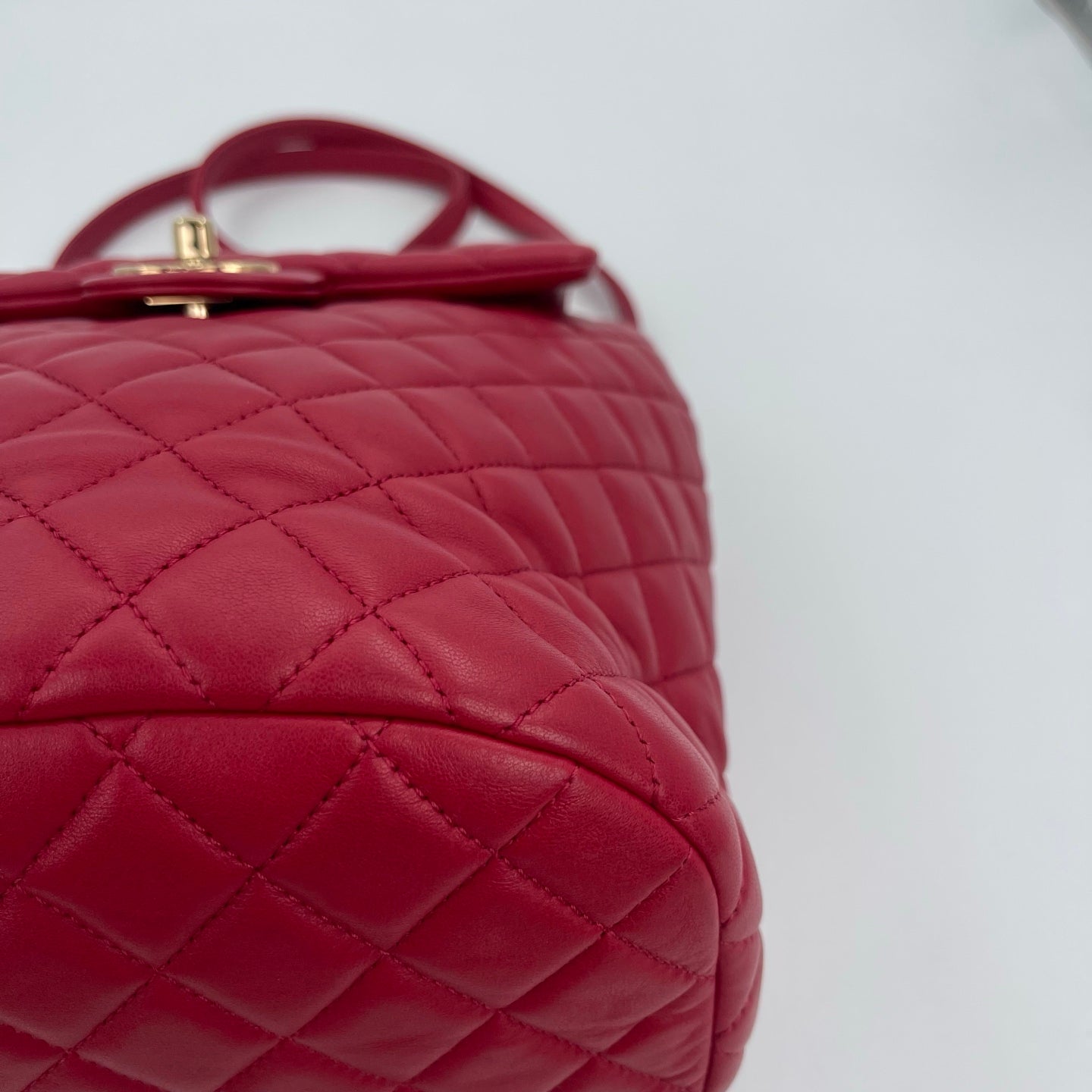 Chanel Red Caviar Leather Chain backpack Bag Silver Hardware [Used]
