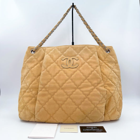 Chanel Oat Beige Calfskin Hobo Tote Bag [Used]