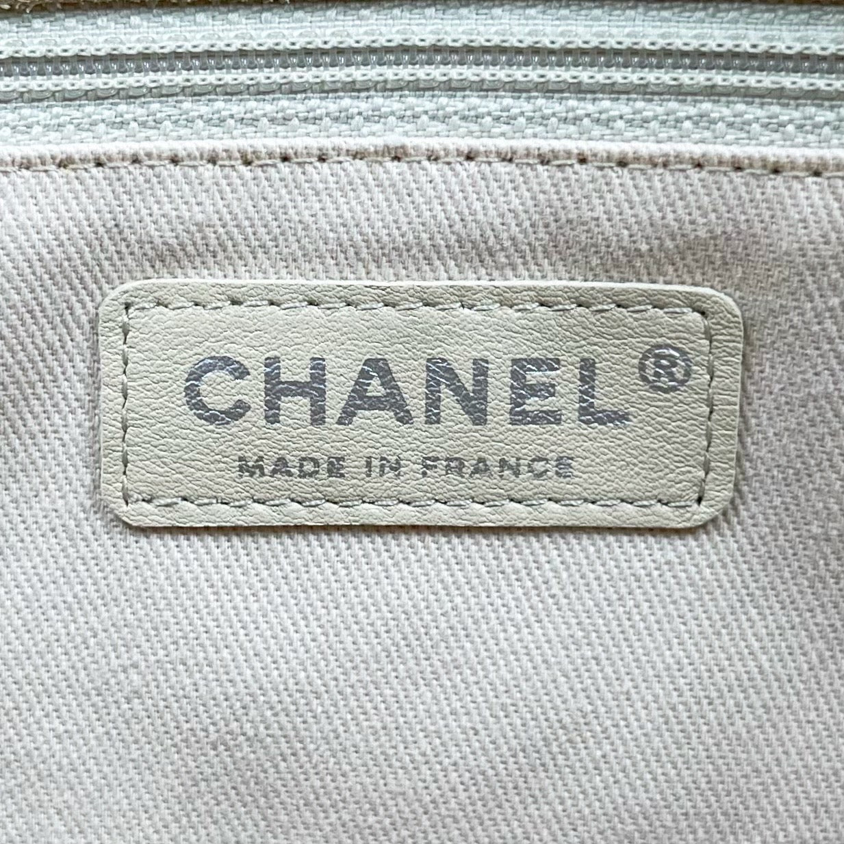 Chanel Oat Beige Calfskin Hobo Tote Bag [Used]