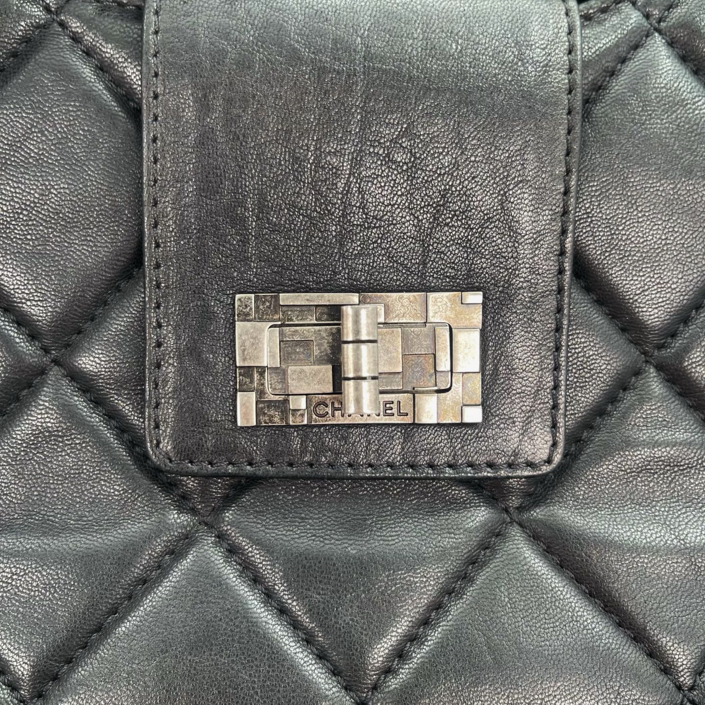 Chanel 2.55 Black Lambskin Chain Tote Bag [Used]
