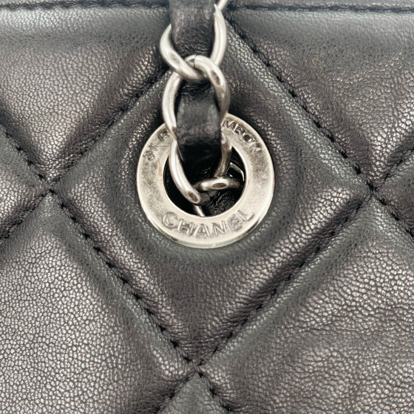 Chanel 2.55 Black Lambskin Chain Tote Bag [Used]