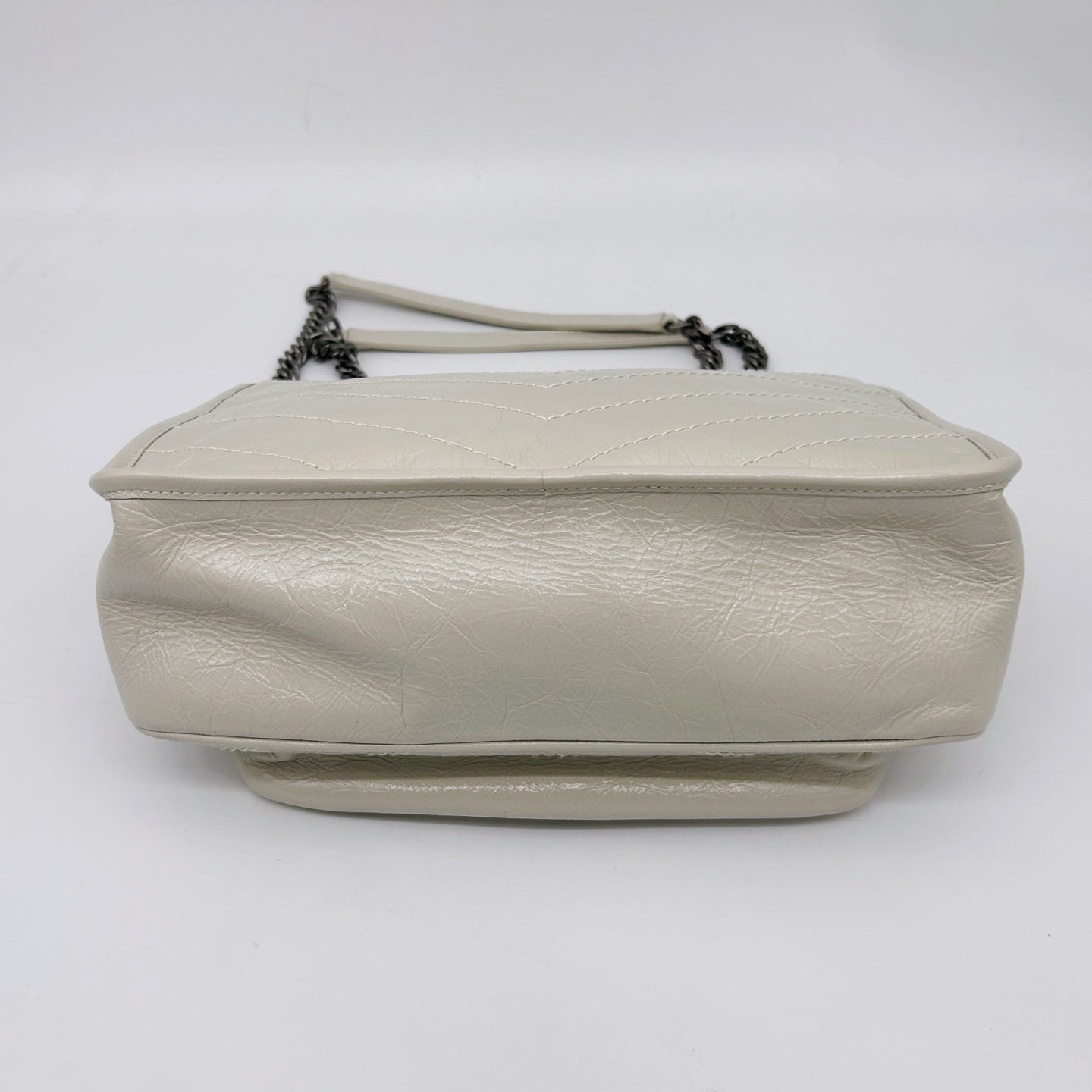 Saint Laurent Niki Medium Off White Leather Chain Shoulder Bag [Used]