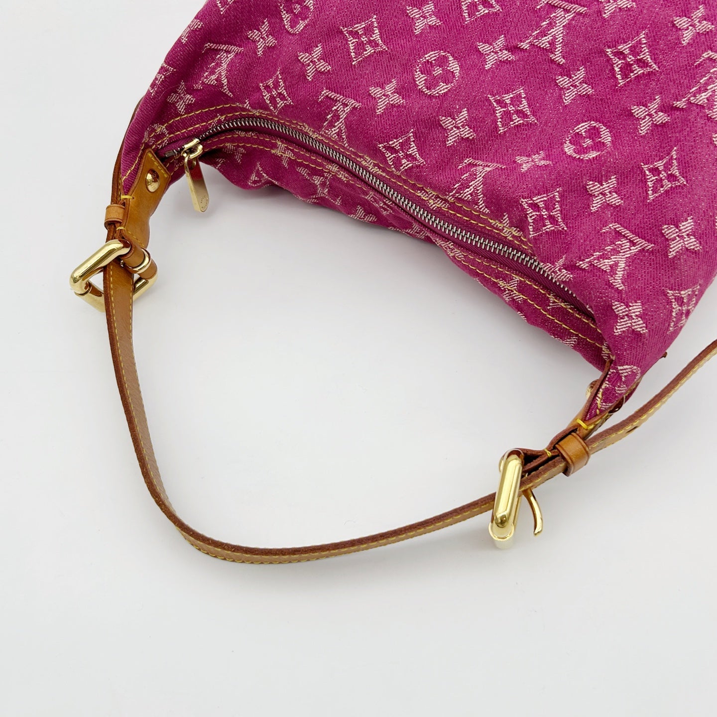 Louis Vuitton Fuchsia Pink Monogram Denim Baggy Shoulder Bag [Used]
