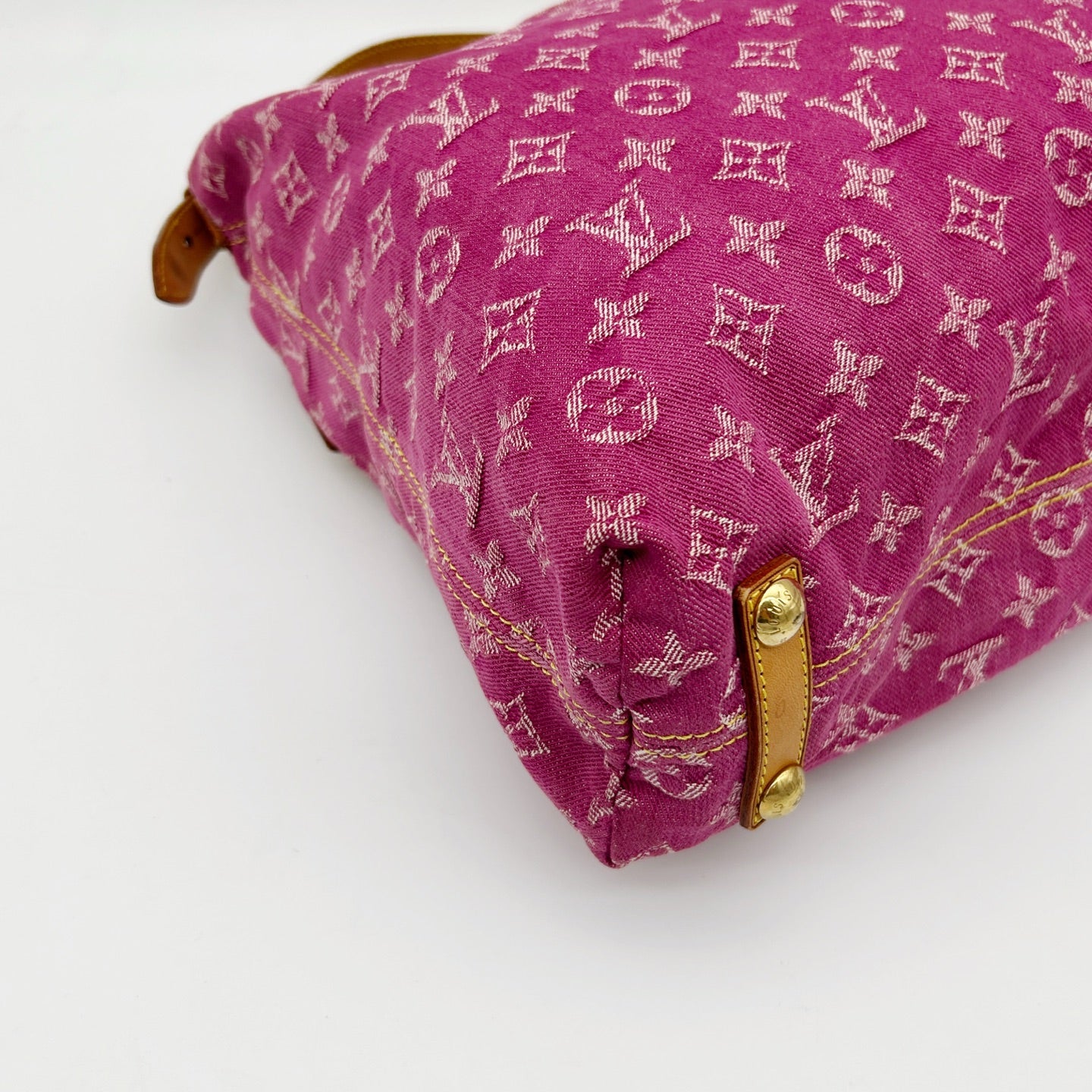 Louis Vuitton Fuchsia Pink Monogram Denim Baggy Shoulder Bag [Used]