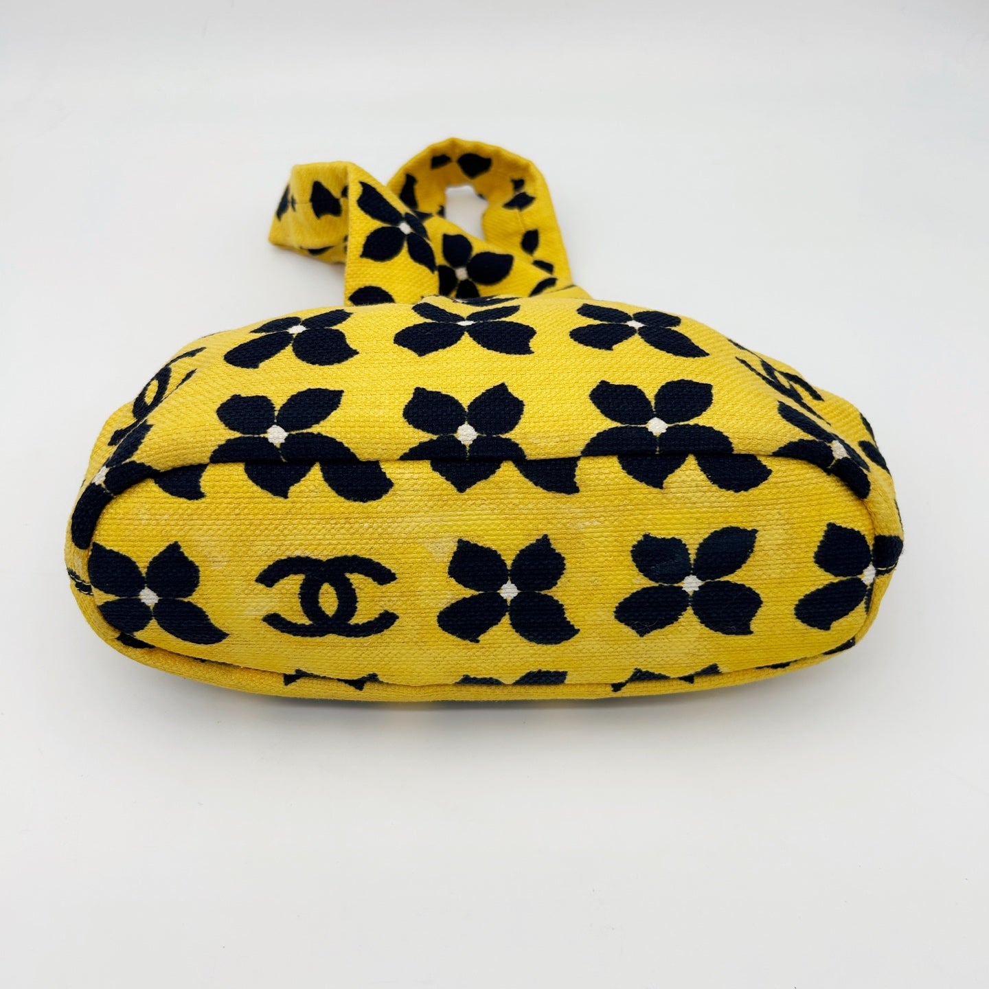 Chanel Yellow Clover Graffiti Canvas Kisslock Mini Handbag [Used]