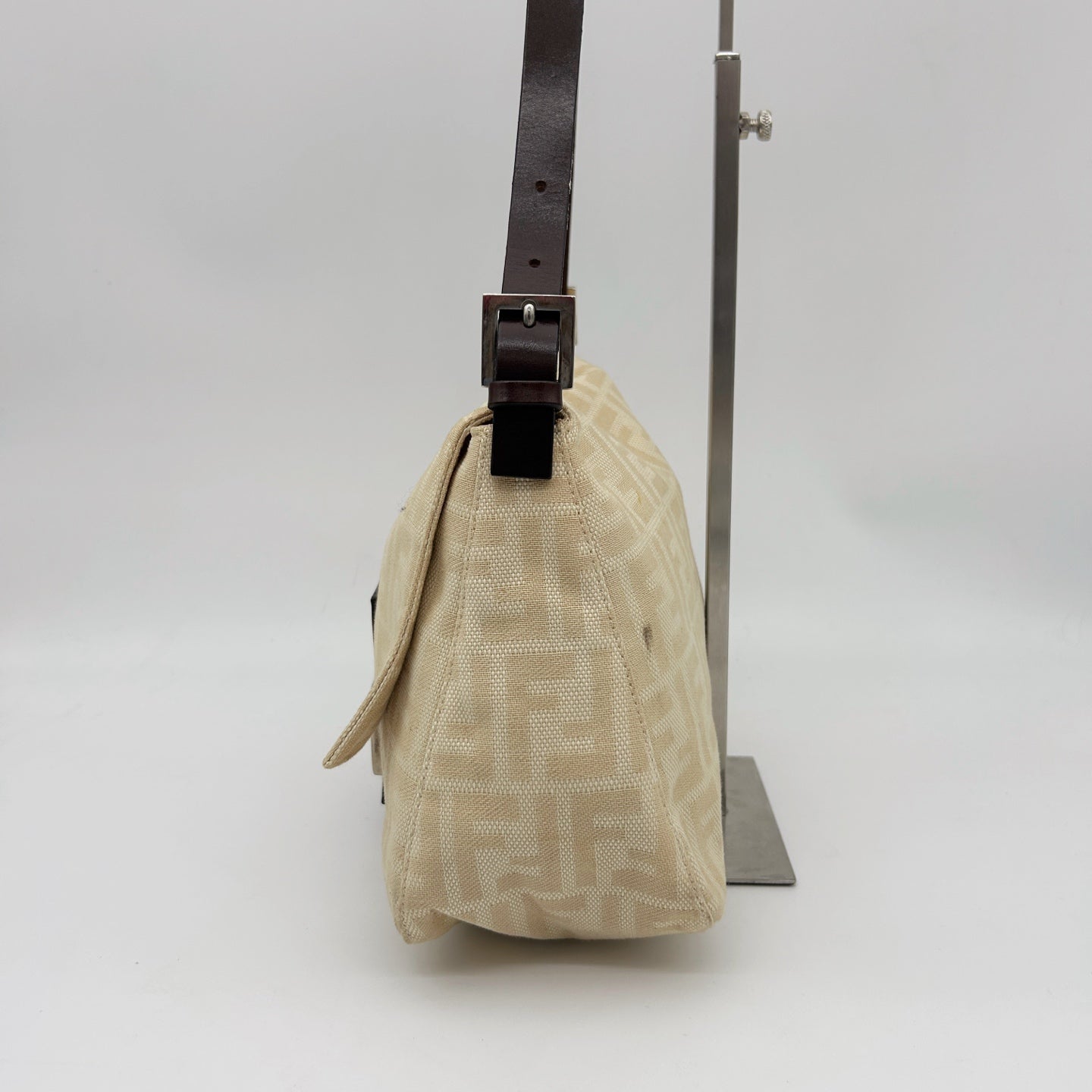 Fendi Baguette Large Beige Zucca Fabric Shoulder Bag [Used]