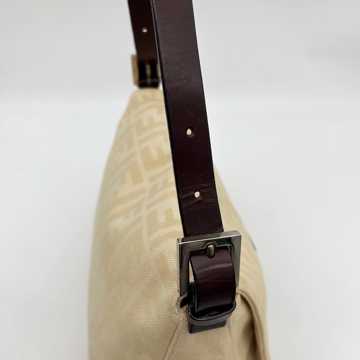 Fendi Baguette Large Beige Zucca Fabric Shoulder Bag [Used]
