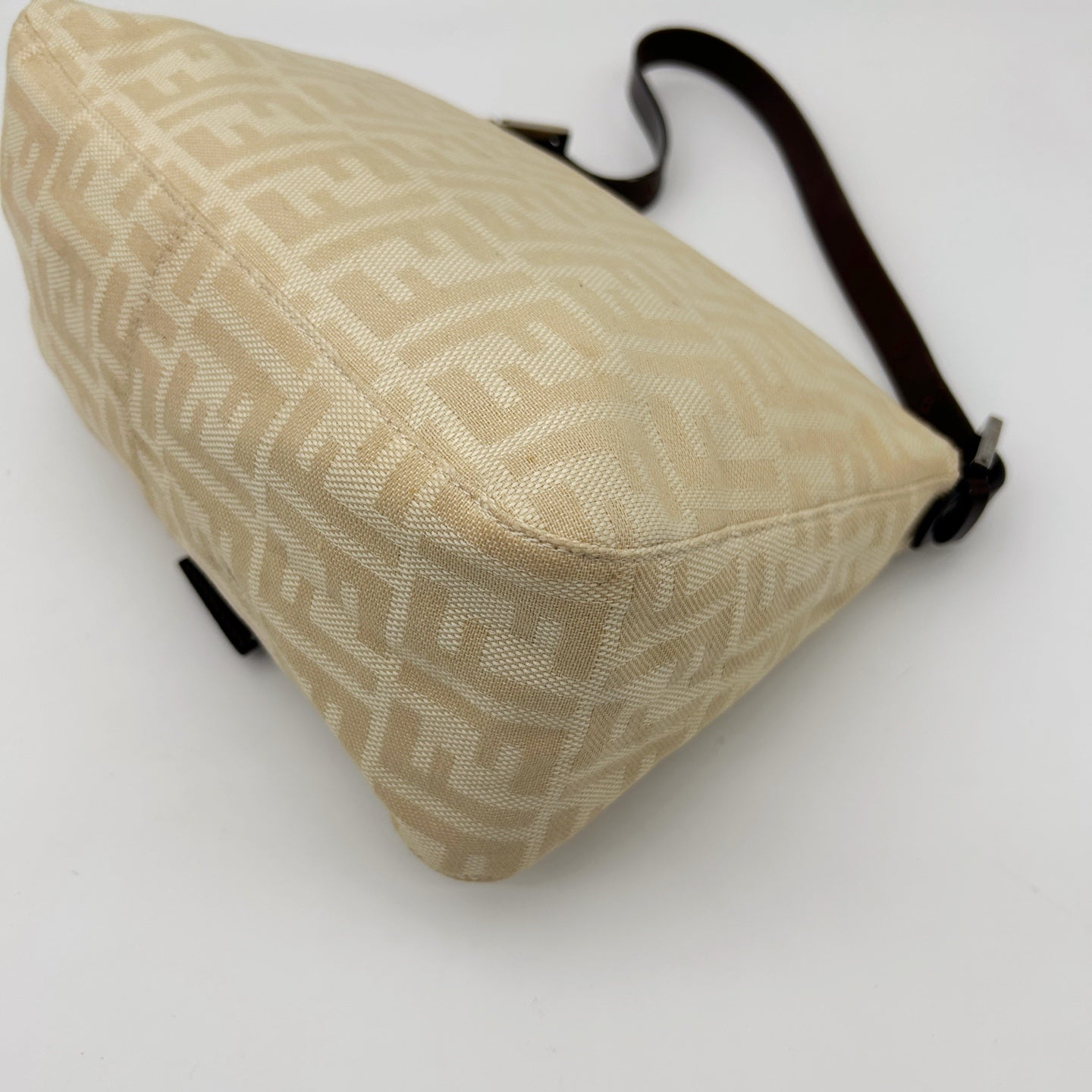 Fendi Baguette Large Beige Zucca Fabric Shoulder Bag [Used]