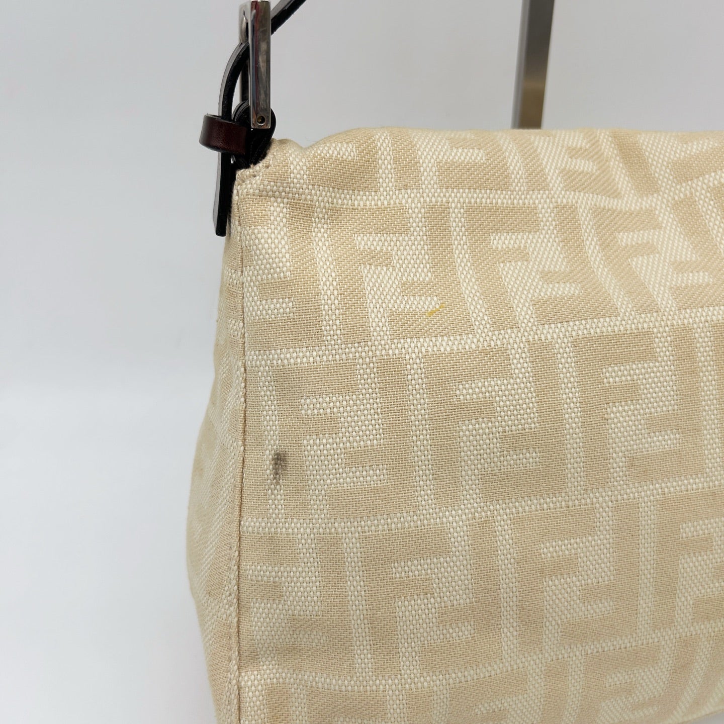Fendi Baguette Large Beige Zucca Fabric Shoulder Bag [Used]